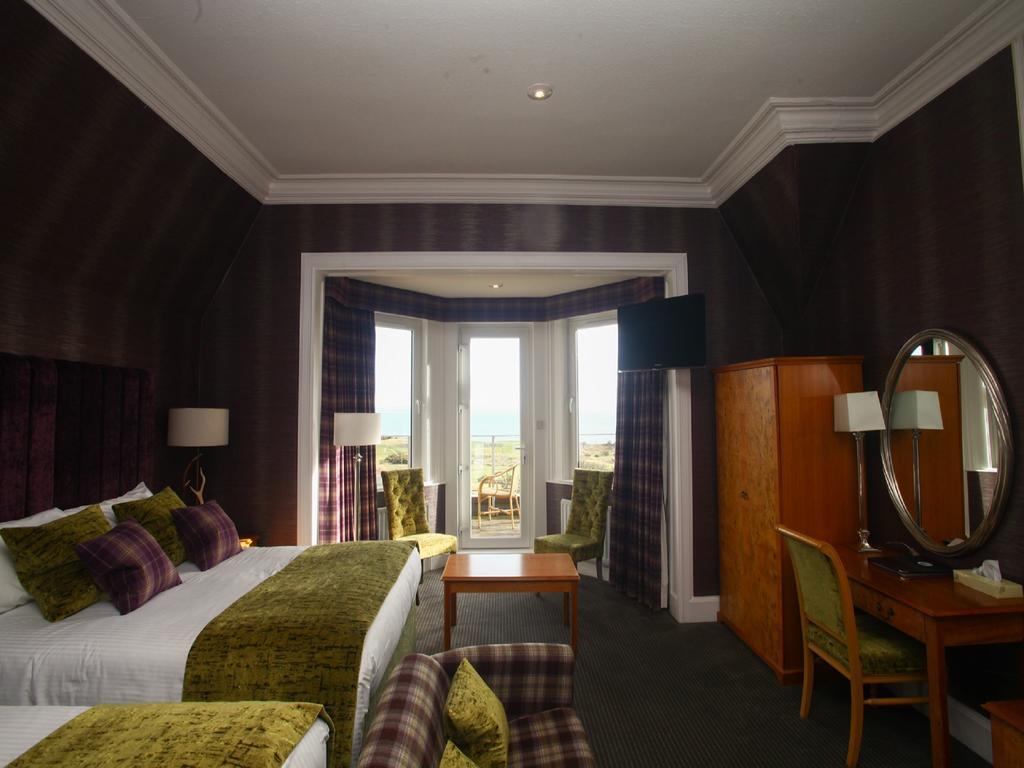Superior Deluxe Double or Twin Room