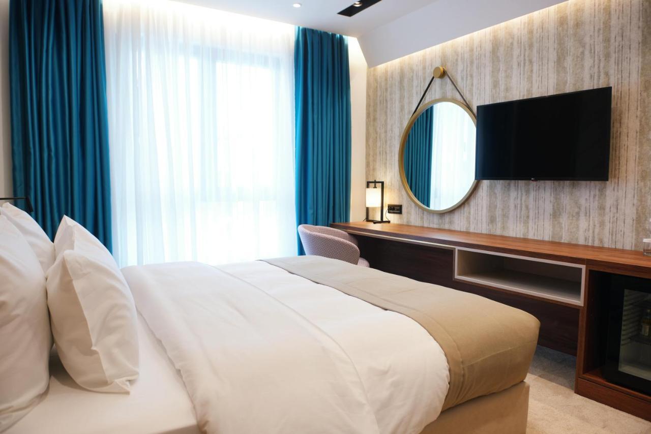 Standard Zimmer mit Kingsize-Bett
