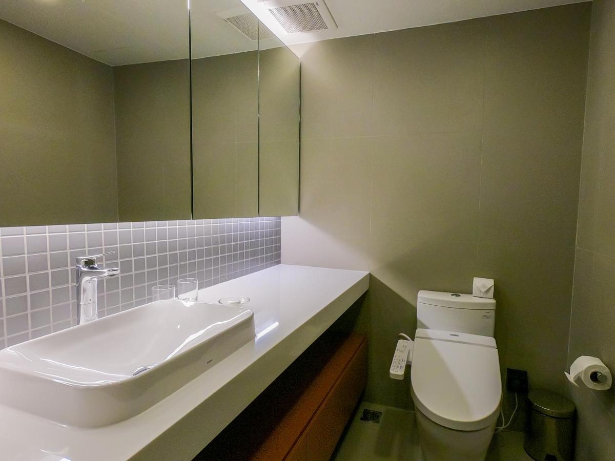 One-Bedroom Deluxe