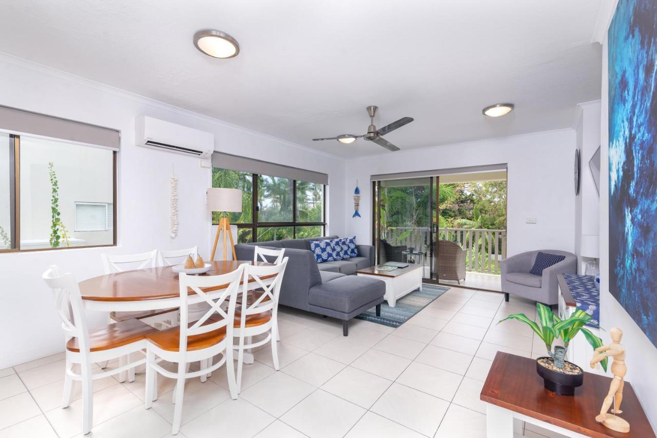 Three-Bedroom Apartment with Balcony and two Bathrooms