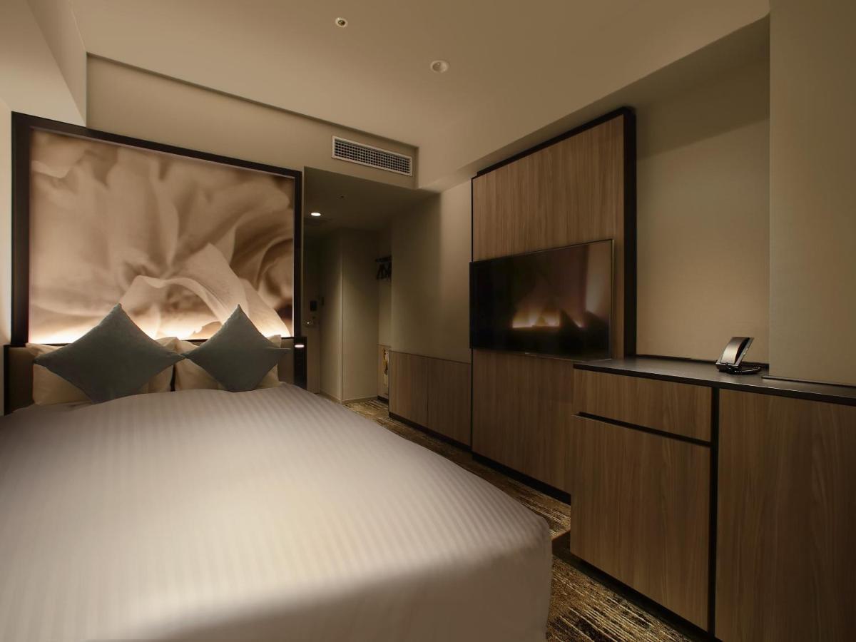 Moderate Double Room with Lounge Access