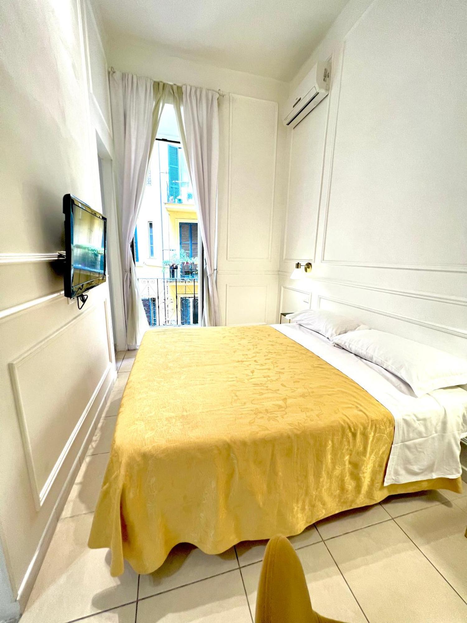 Double or Twin Room Balcony
