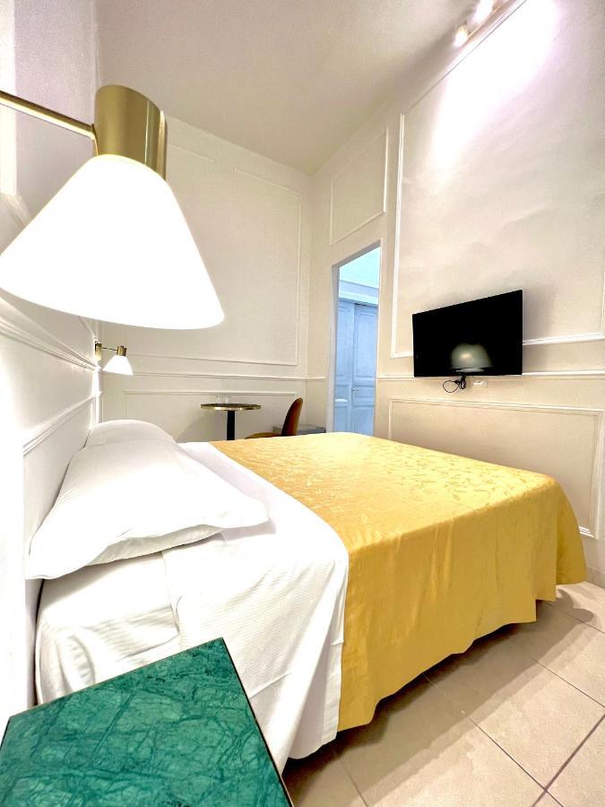 Double or Twin Room Balcony