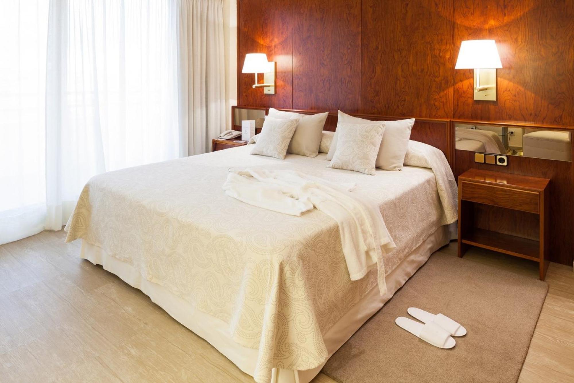 Junior Suite with Balcony