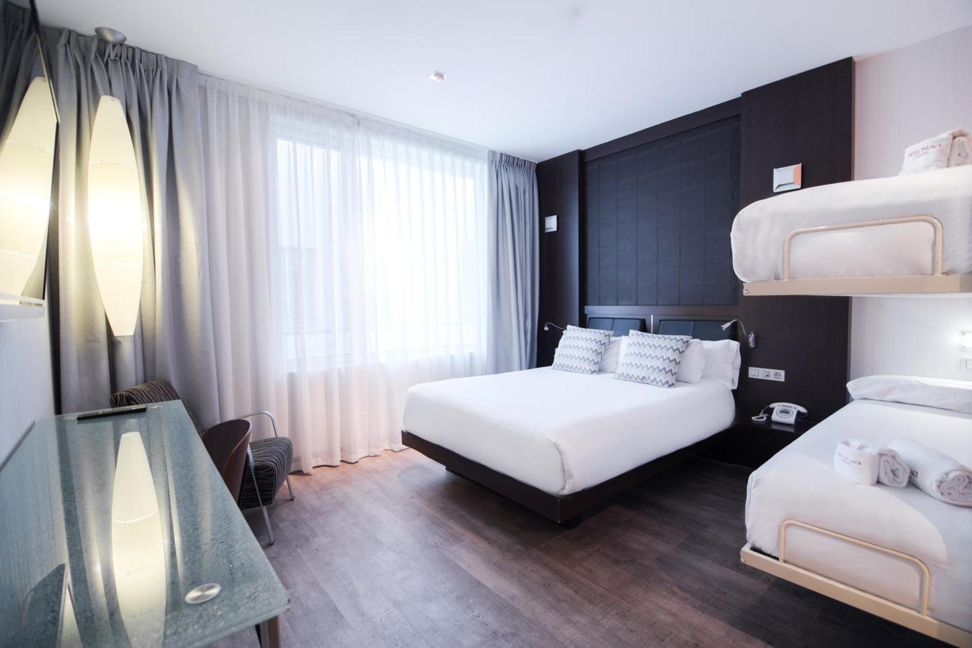 Quadruple Room,1479795296:JPEG