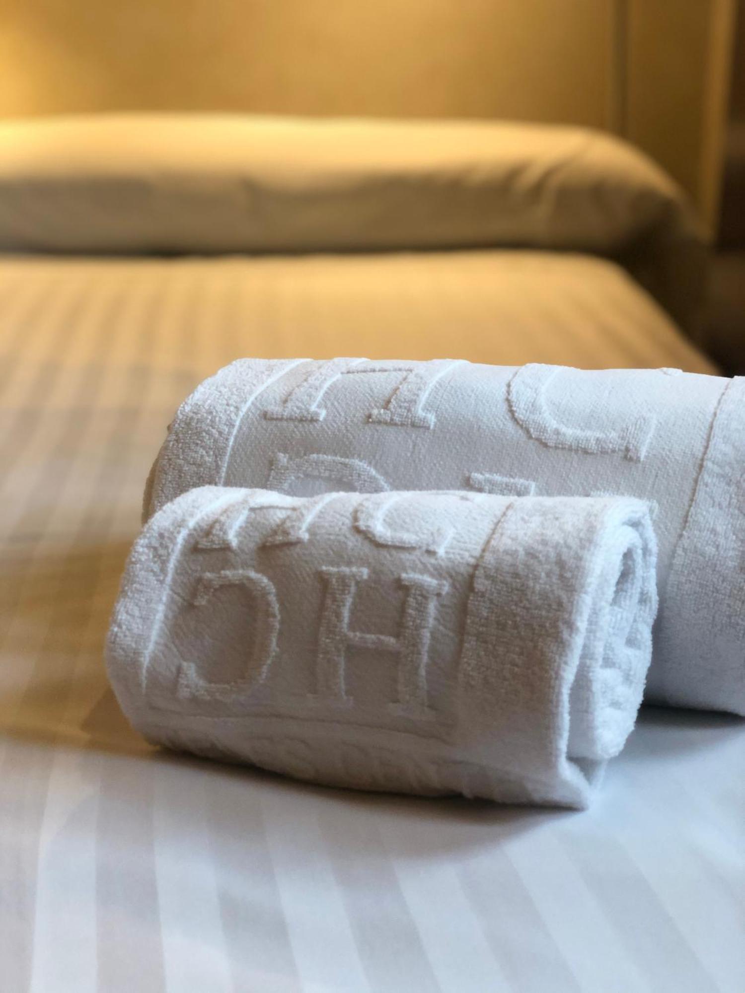 Quarto Duplo com Cama Extra (Criança) e Jantar de Gala de Ano Novo