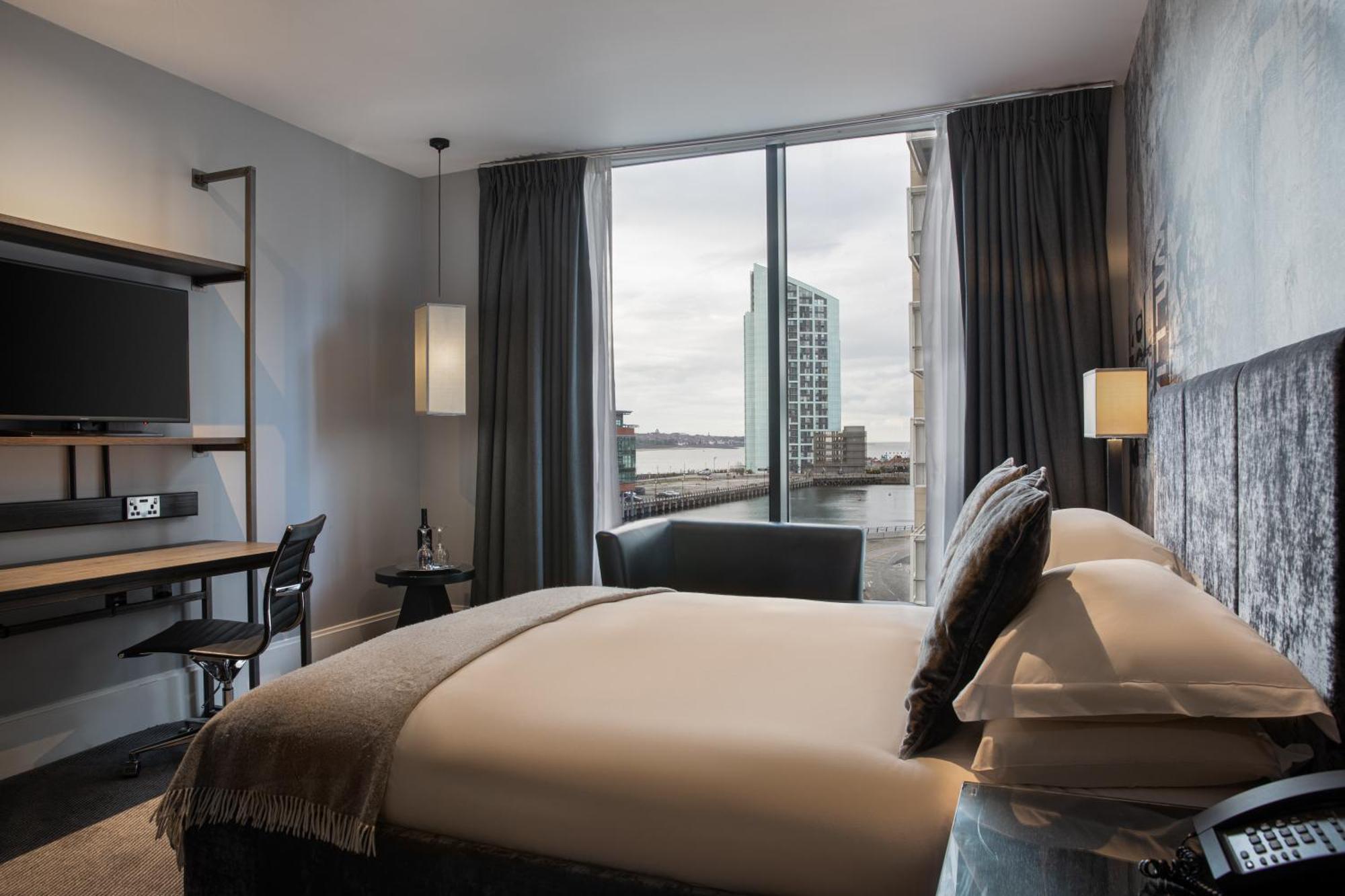 Club Deluxe Room,1085275027:JPEG