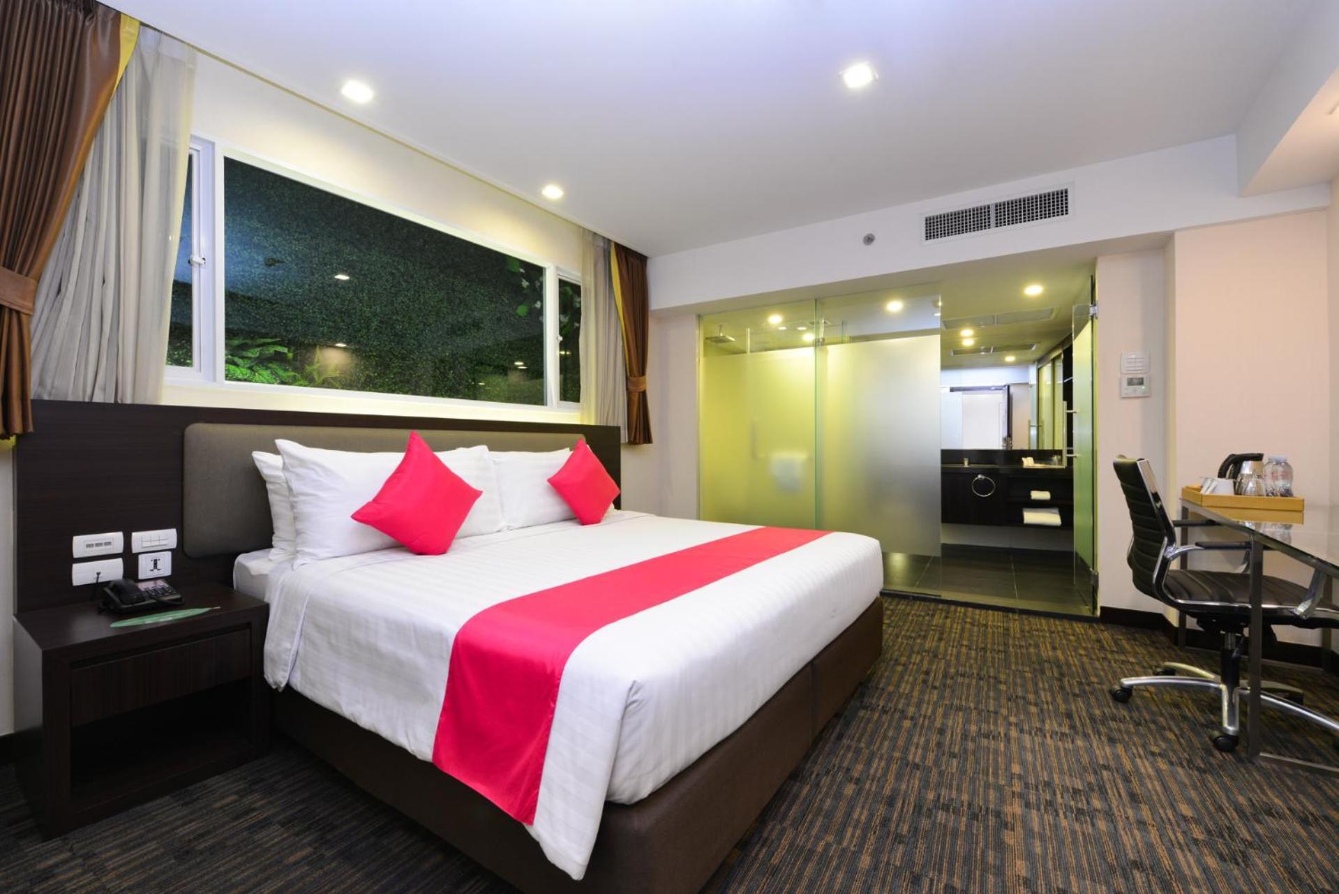 Superior Double or Twin Room No Window