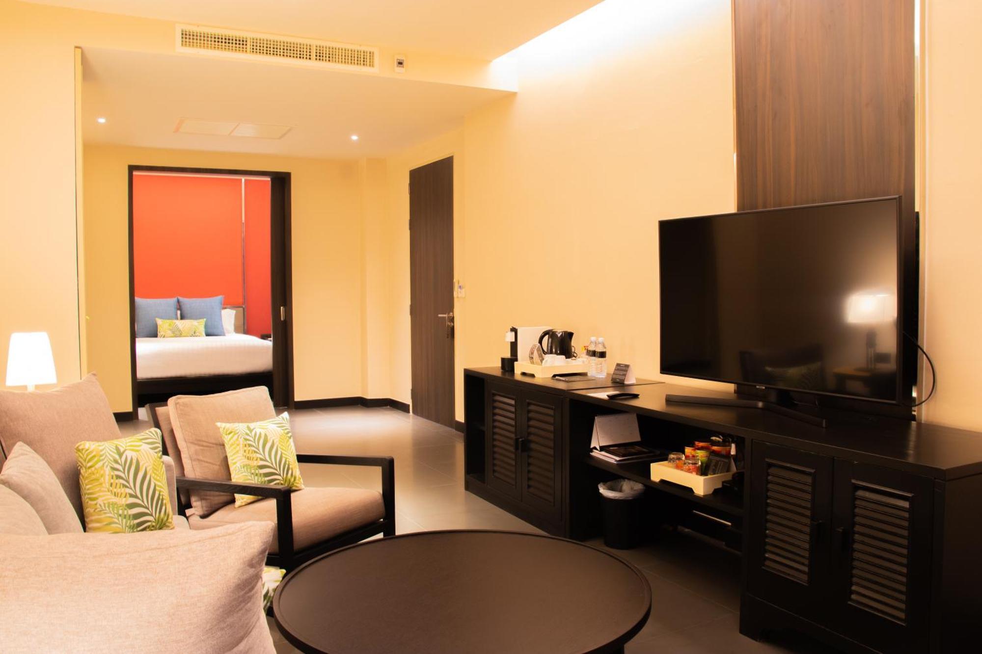 One-Bedroom Suite,1208998621:JPEG