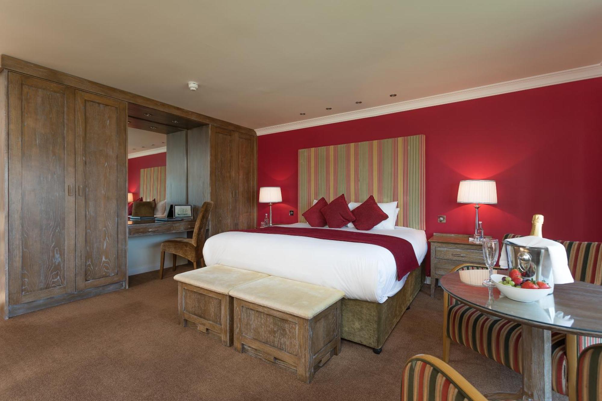 Junior Suite,1600557252:JPEG