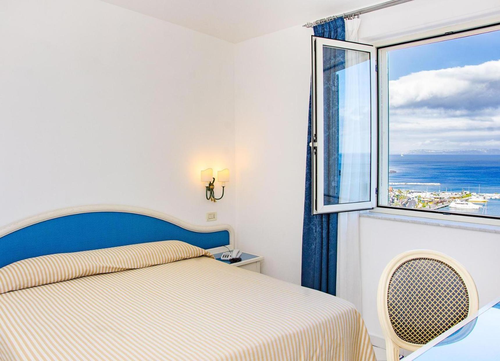 Standard Double Room Sea View