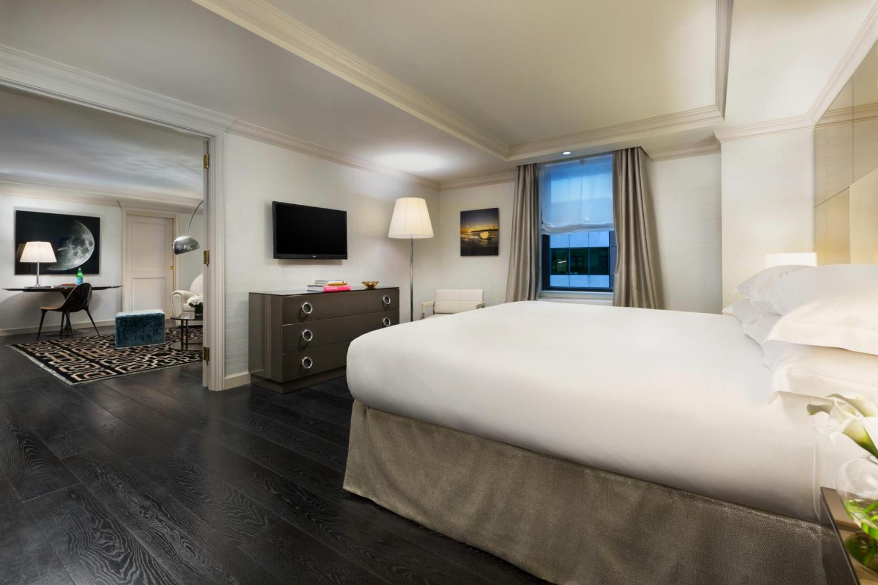 Grand One-Bedroom Suite