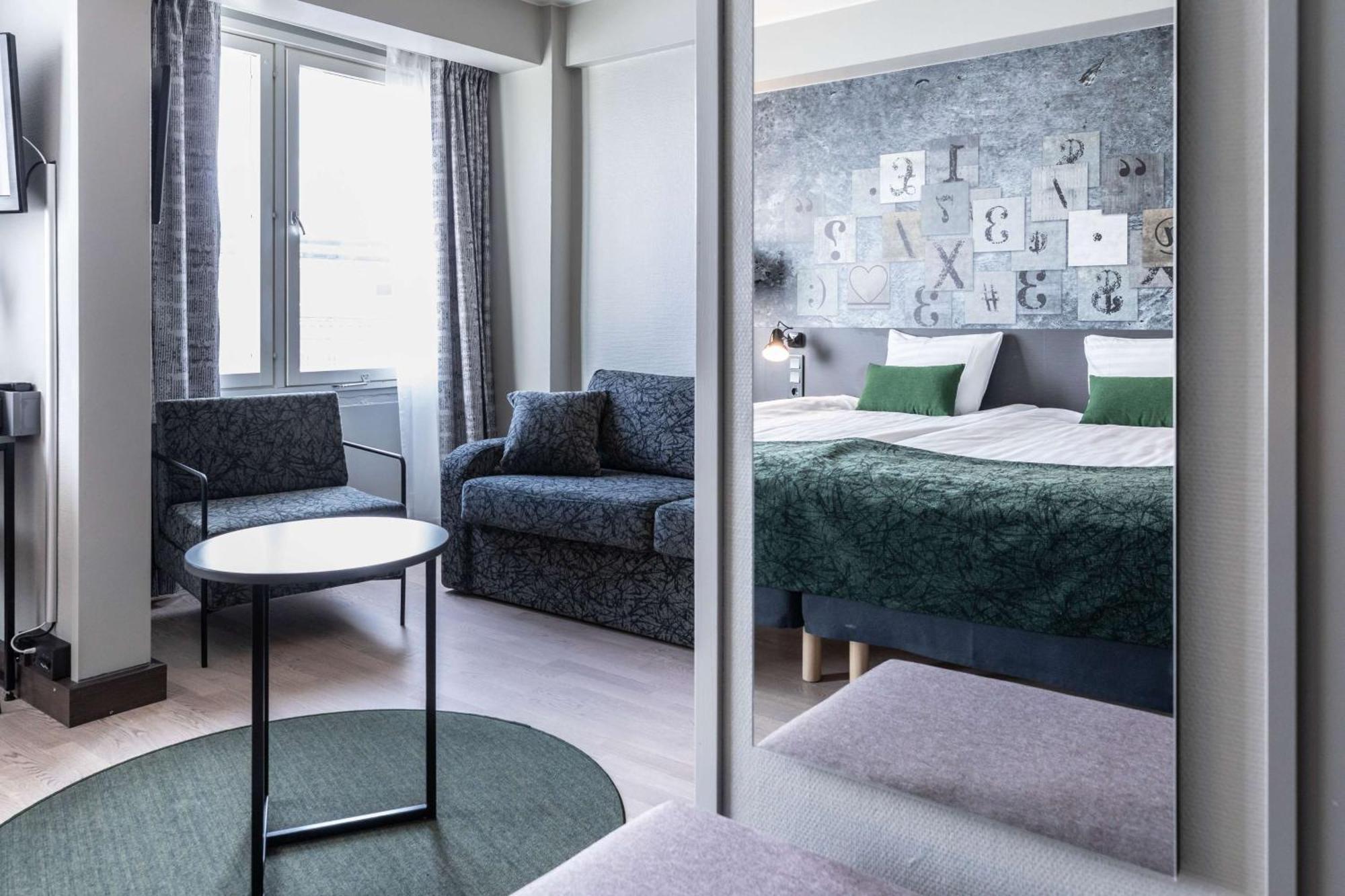 Junior Suite,1212110182:JPEG