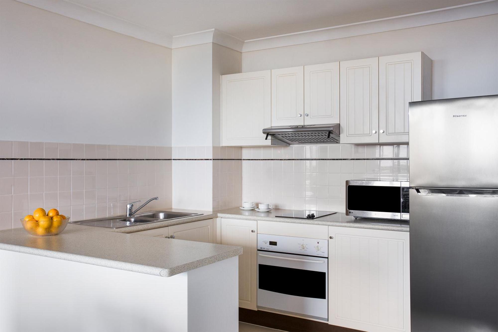 One-Bedroom Apartment City View