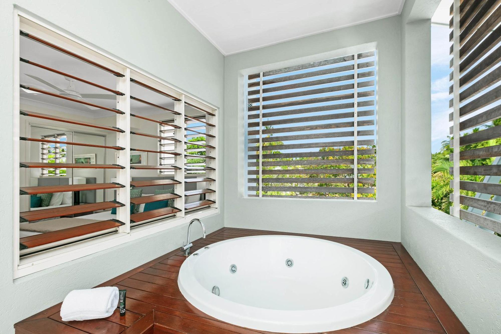 Two-Bedroom Swim Out