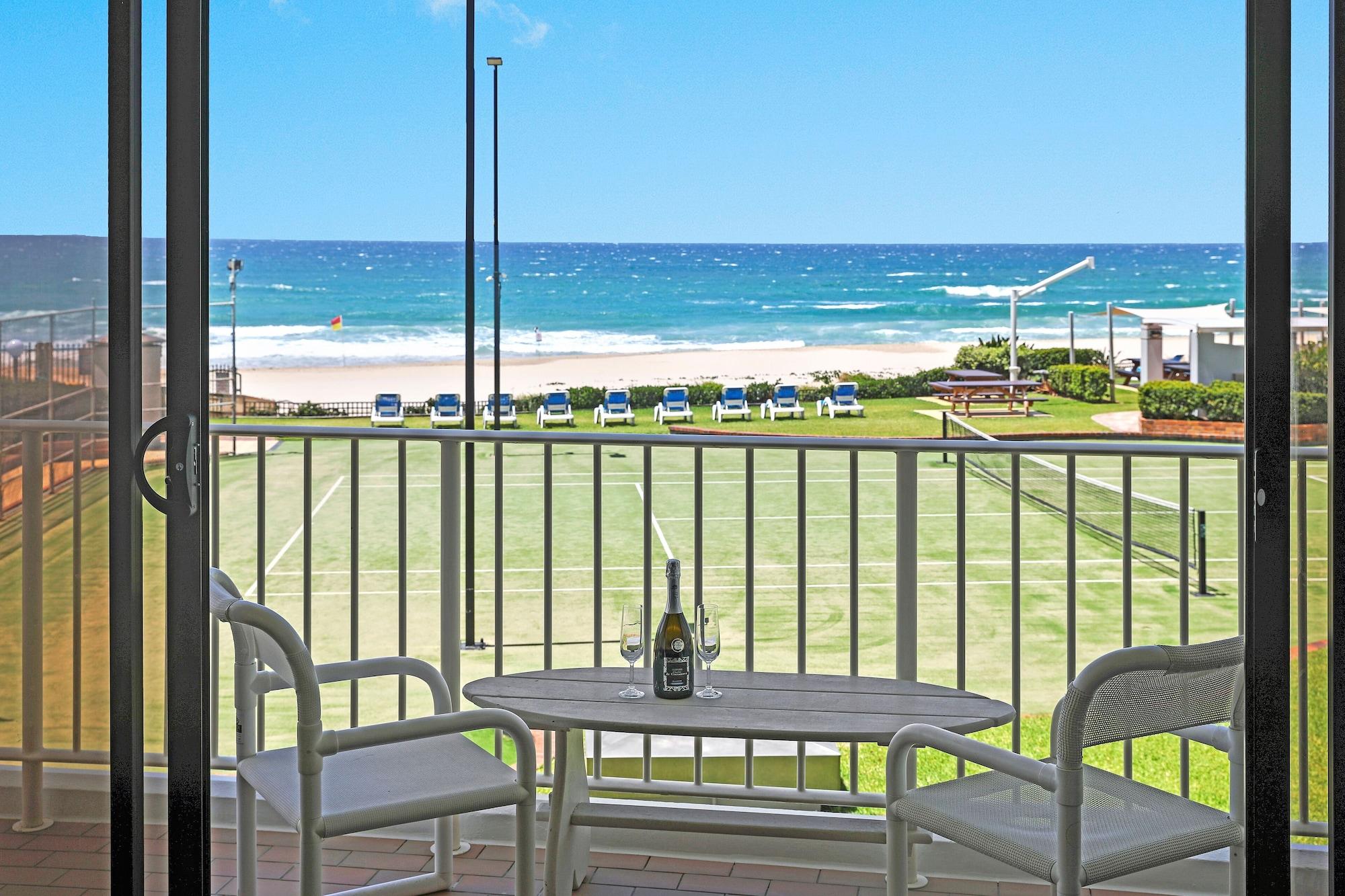 Two-Bedroom Apartment Beachfront,1212533557:JPEG