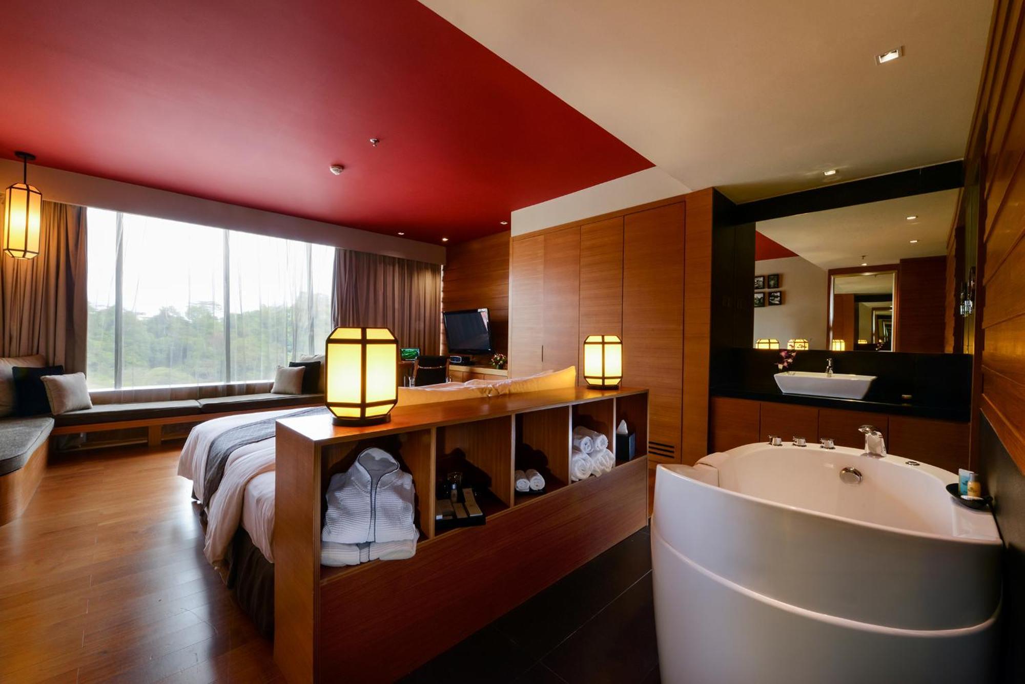 Grand Deluxe King Room,1212539770:JPEG