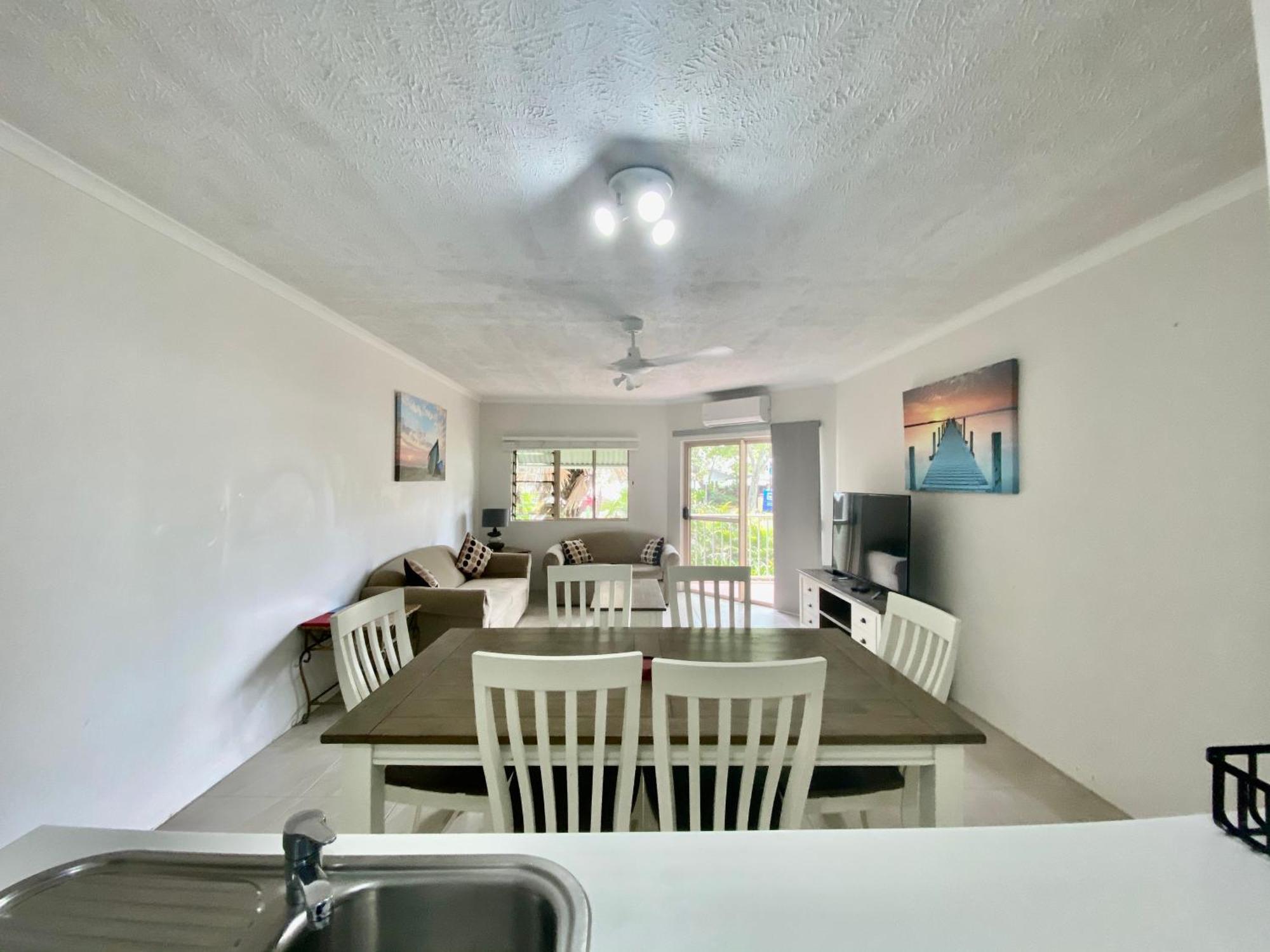 Premium One-Bedroom Apartment Garden View