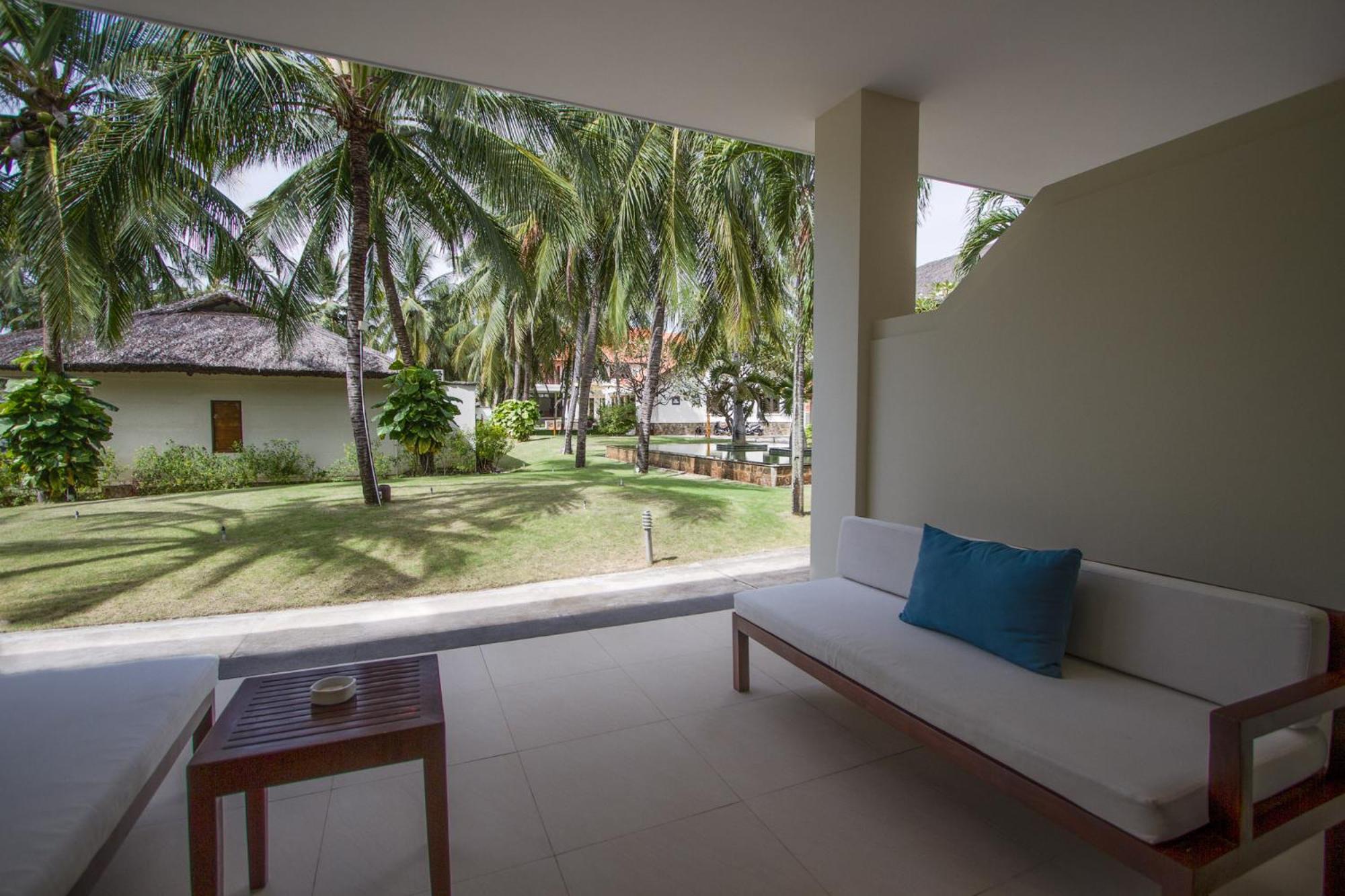 Superior Double or Twin Room Balcony Garden View