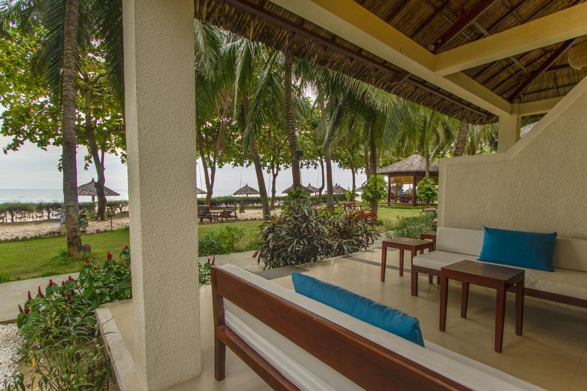 Bungalow Terrace Sea View