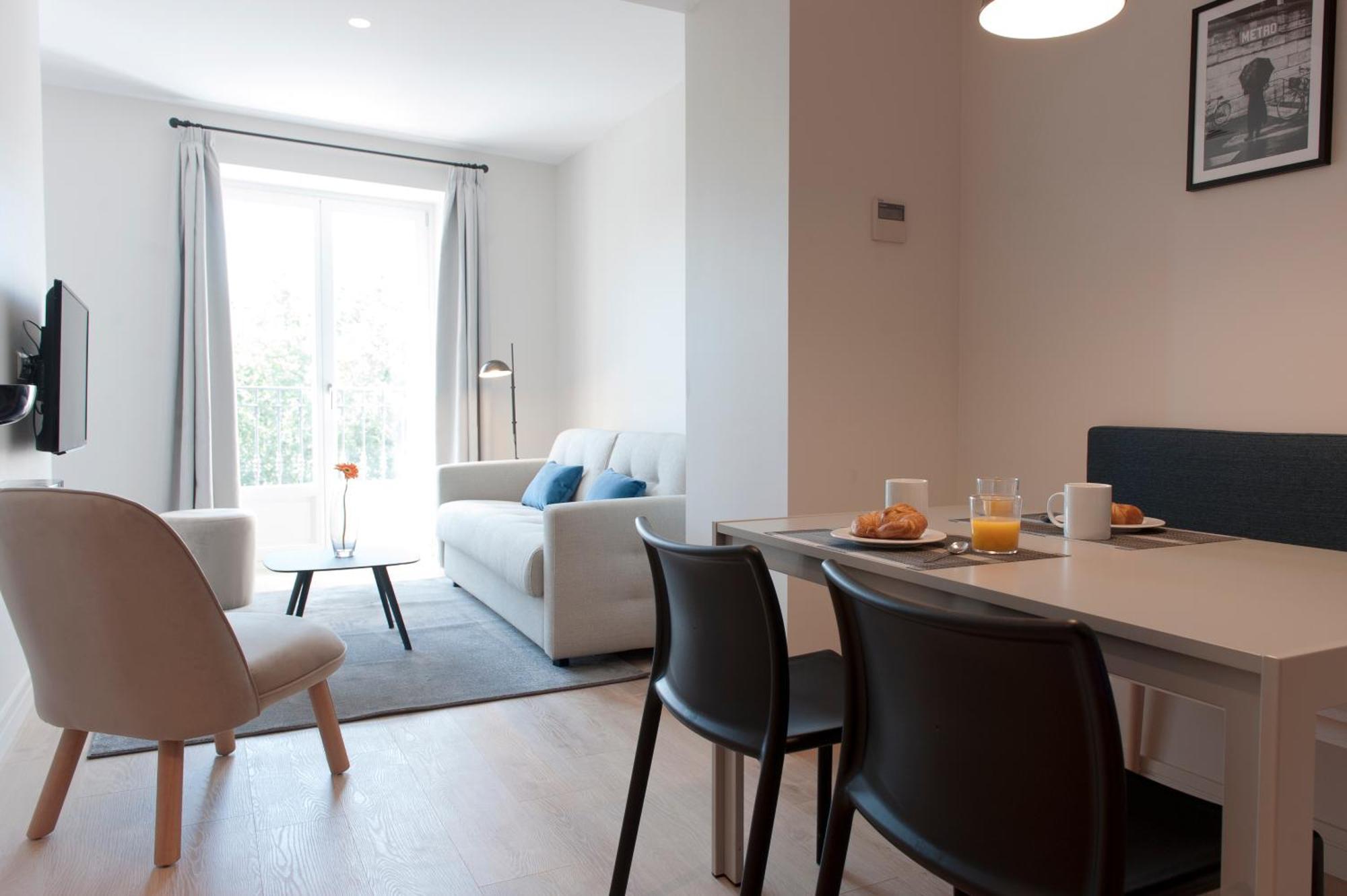 Studio Apartment