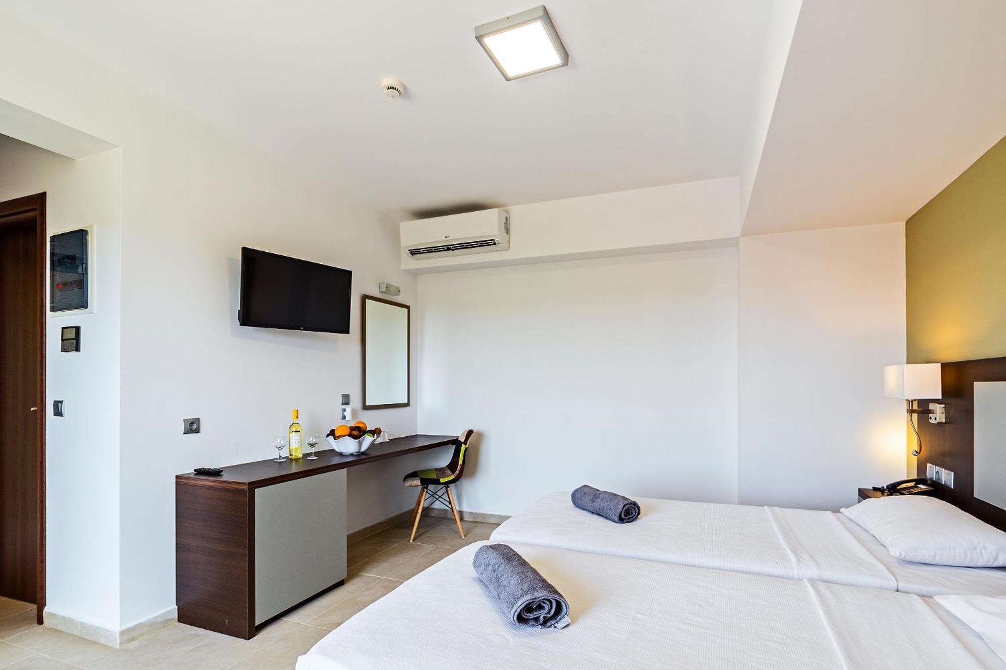 Double Room Land View,1214820193:JPEG