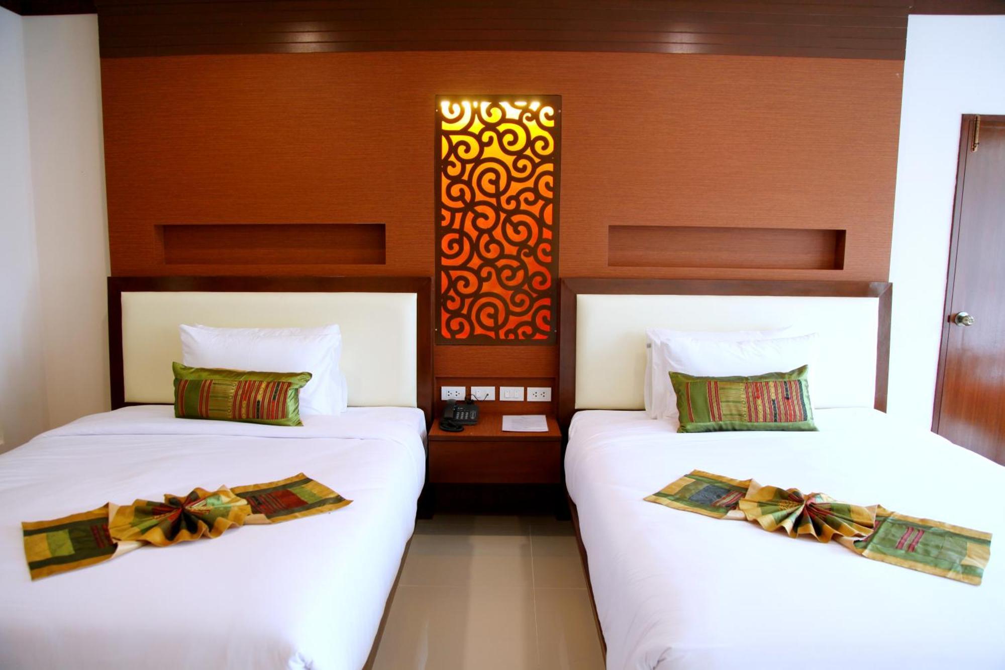 Family Suite Pool Access
