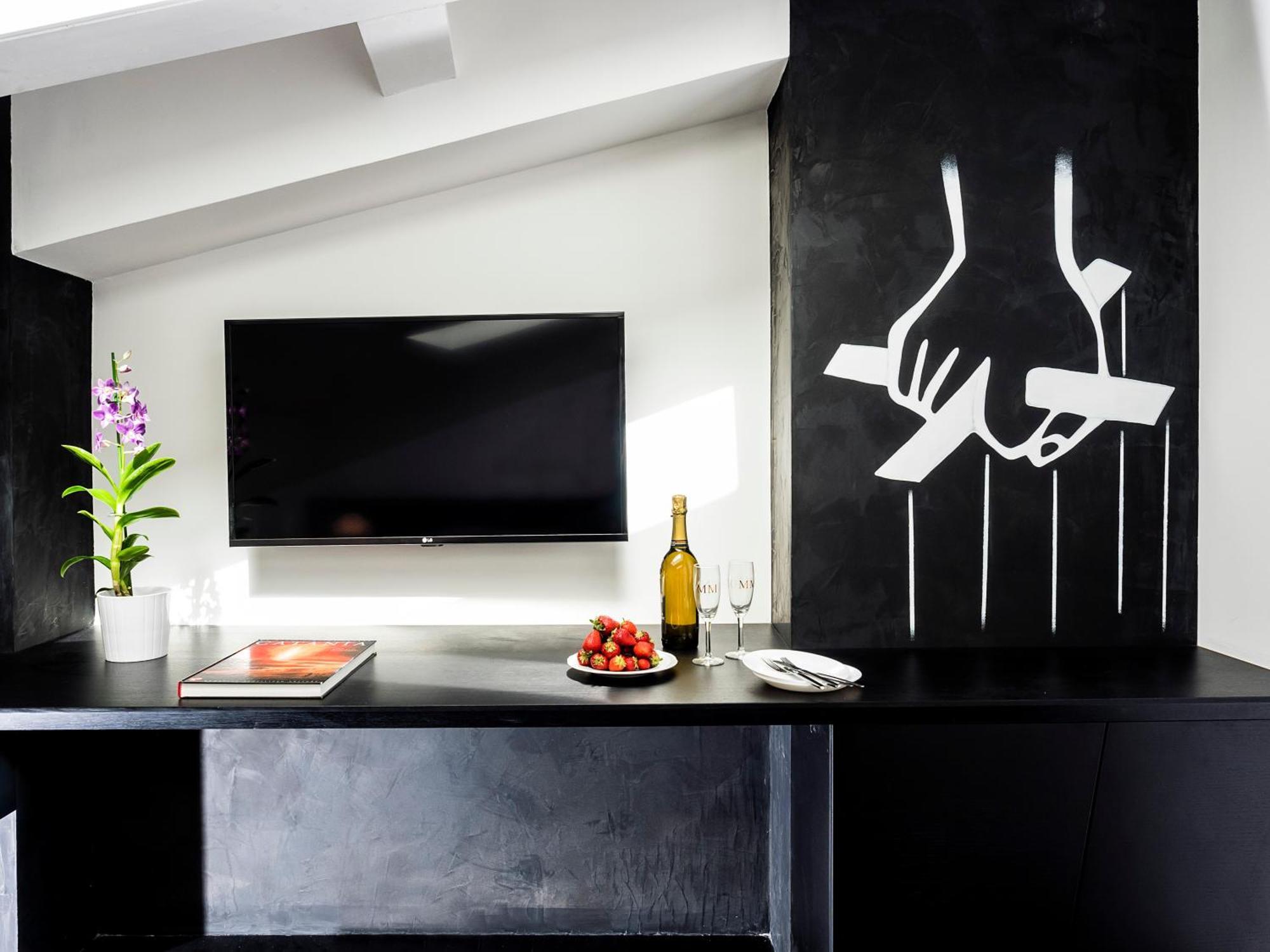Standard Suite