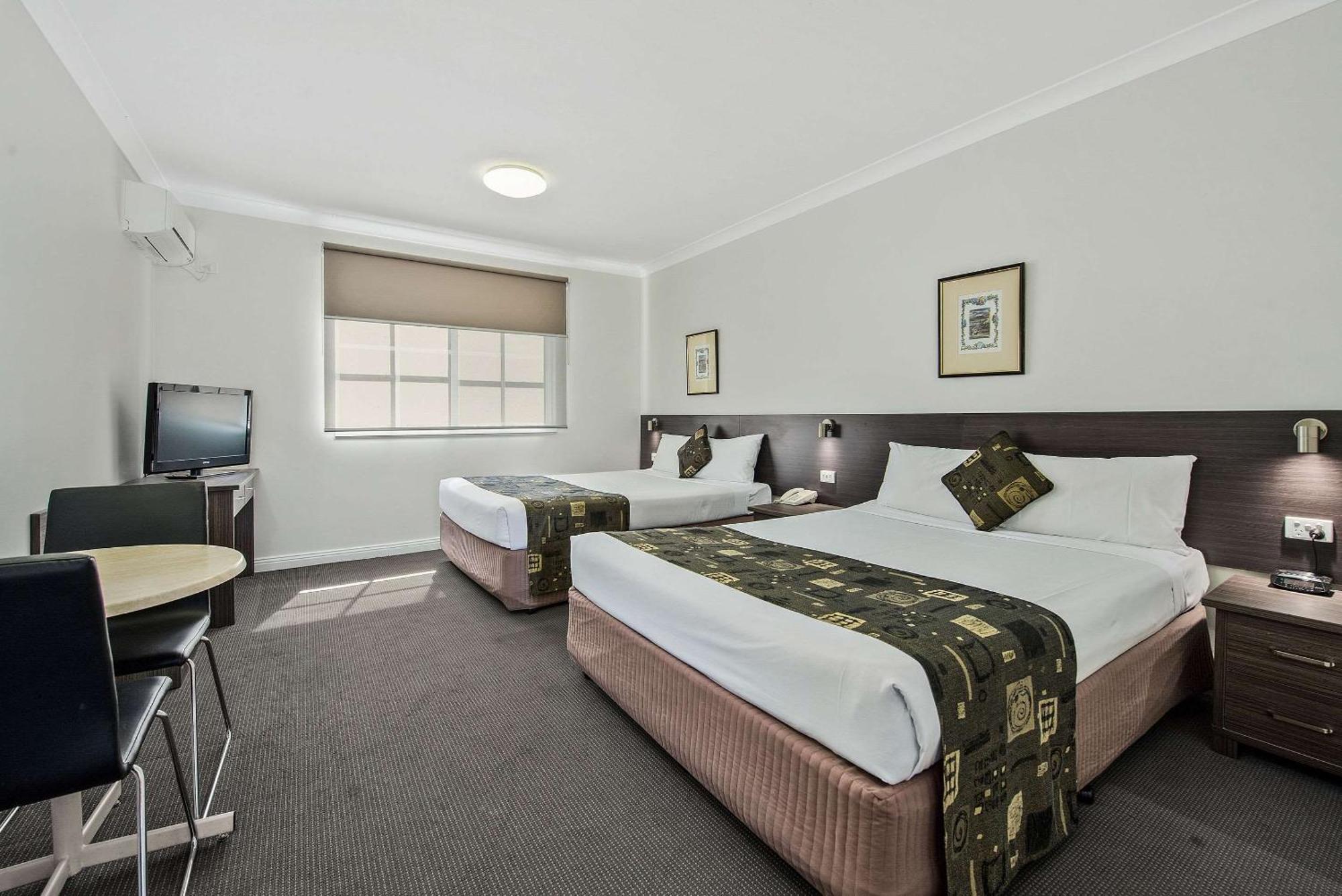 Standard Queen Room Two Queen Beds Non-Smoking