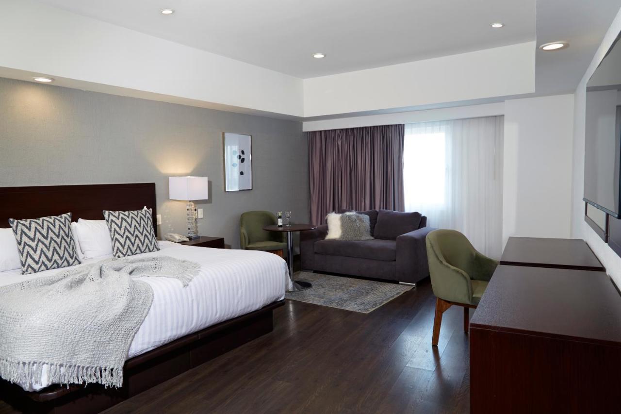 Executive Suite,1225359287:JPEG