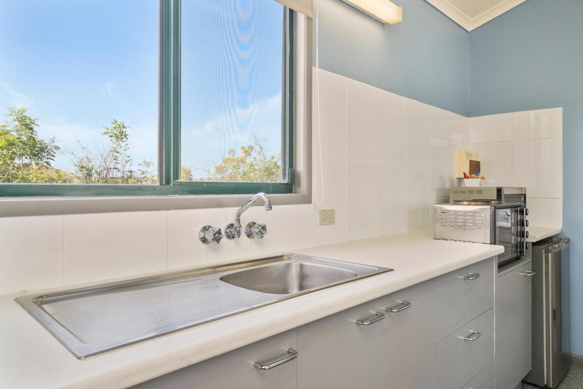 Standard Studio Cabin - Pet Friendly