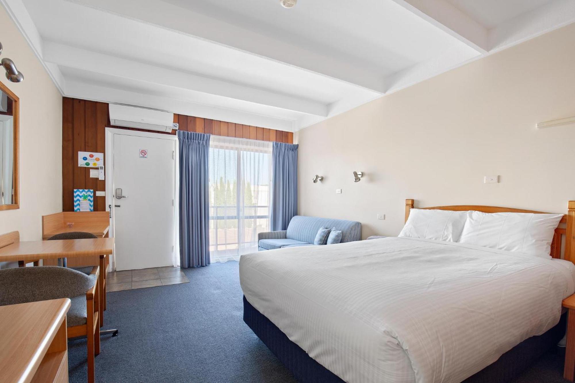 Superior Queen Room