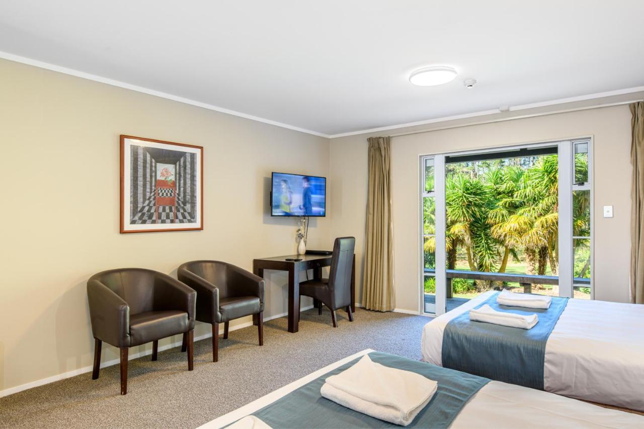 Family Room Garden View