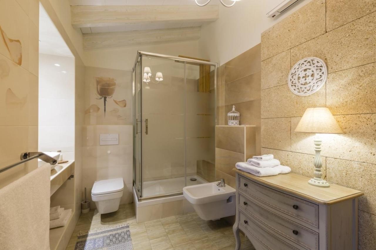Deluxe Double Room Balcony