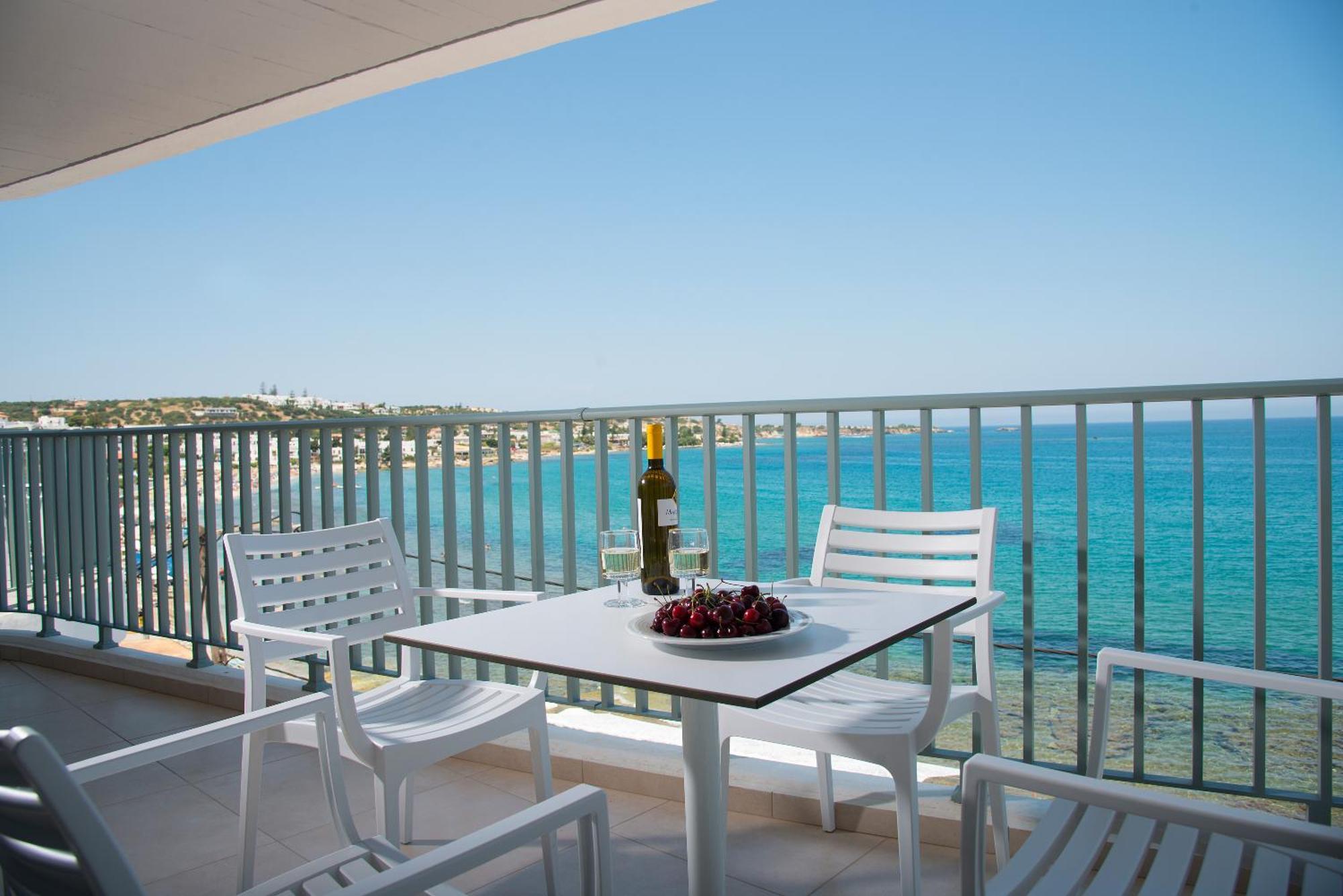 Executive Suite Sea View