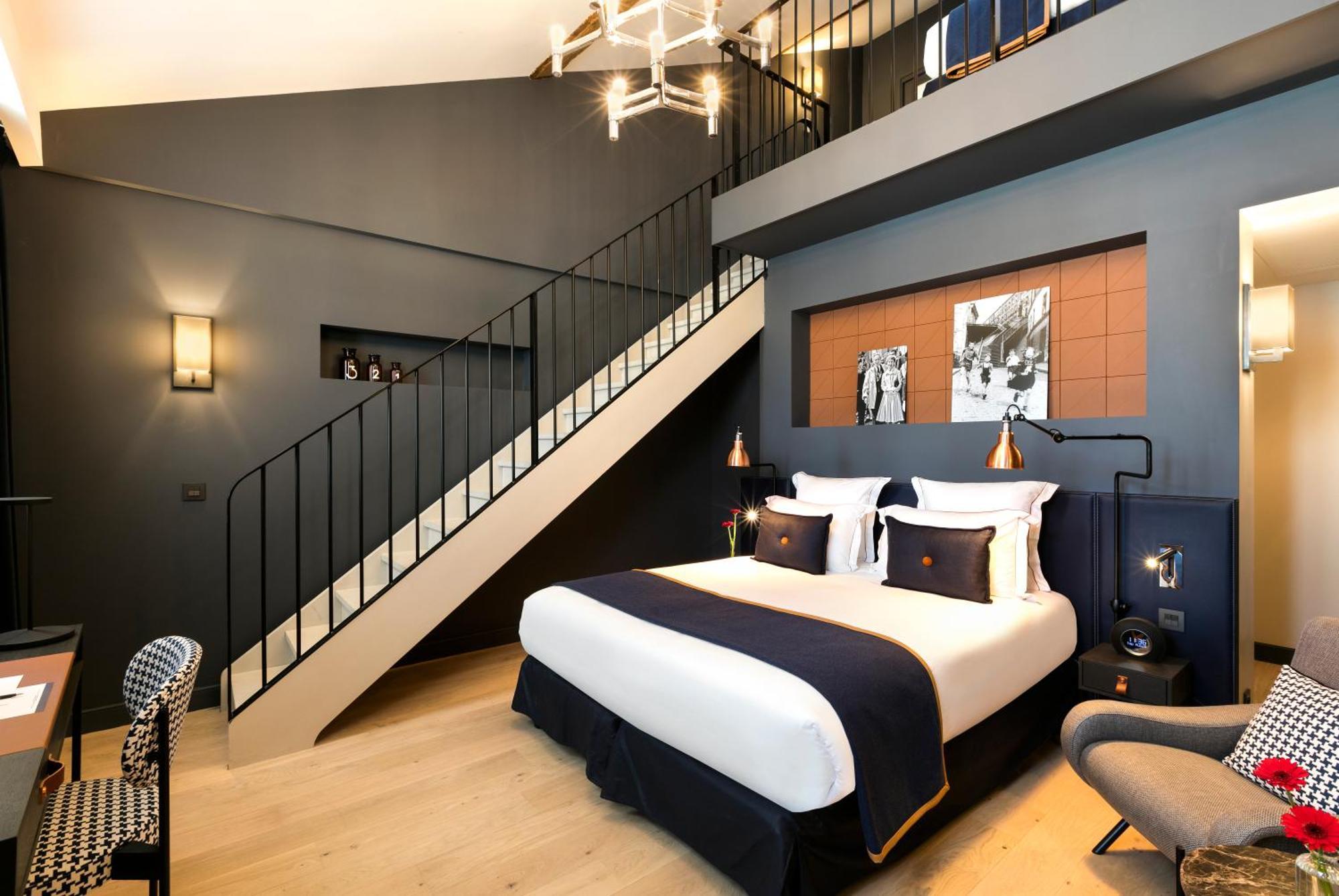 Duplex Quadruple Room