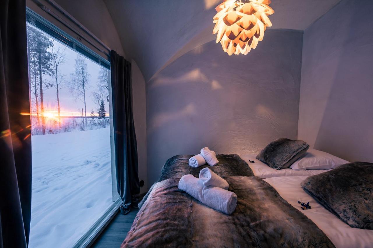 Apukka Lakeview Suite