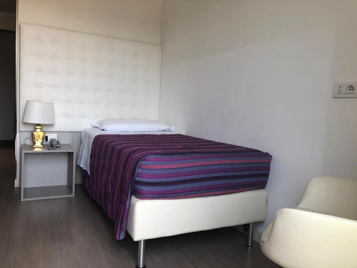 Habitación Individual Superior