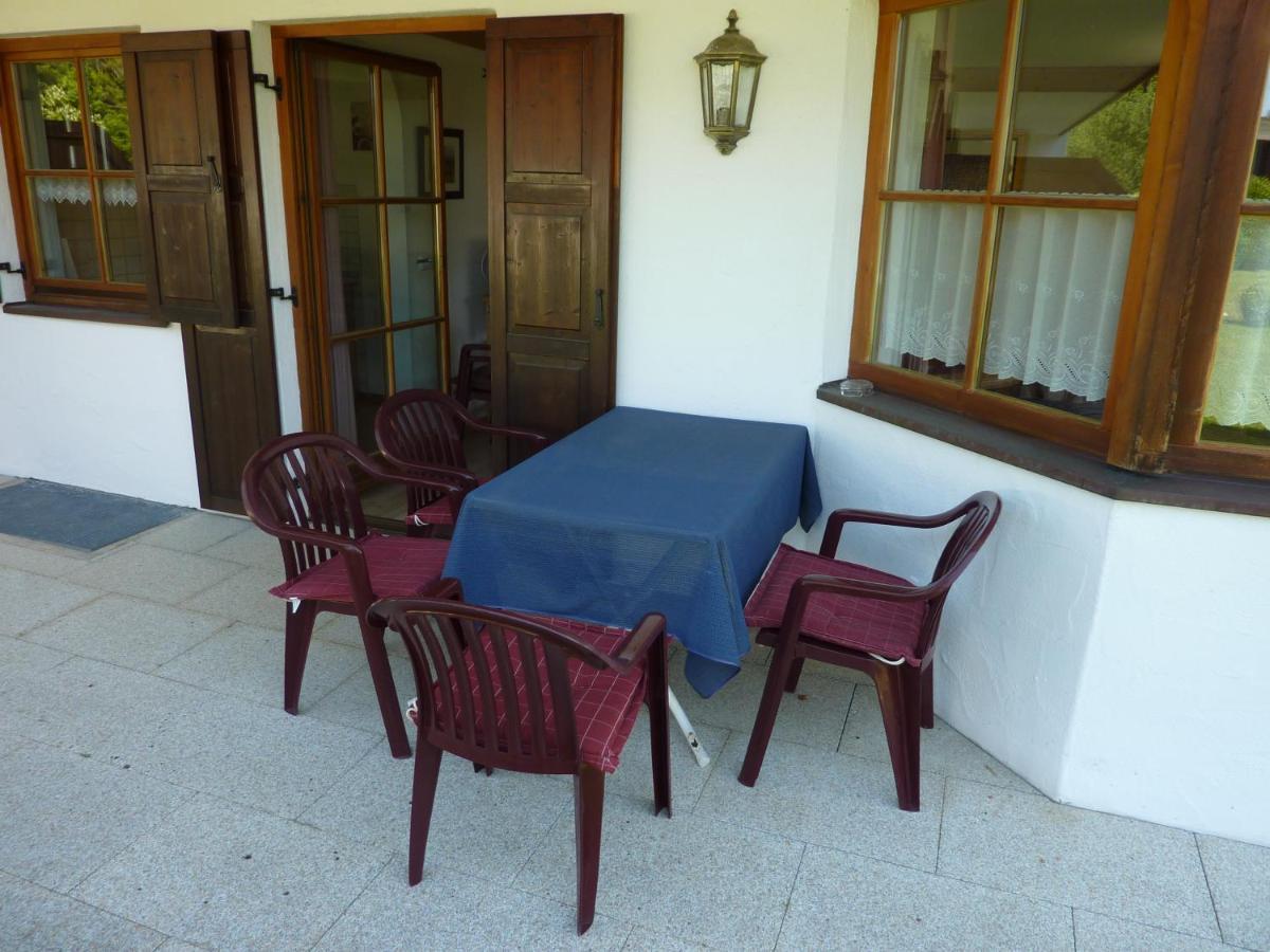Apartment mit 2 Schlafzimmern und Terrasse
