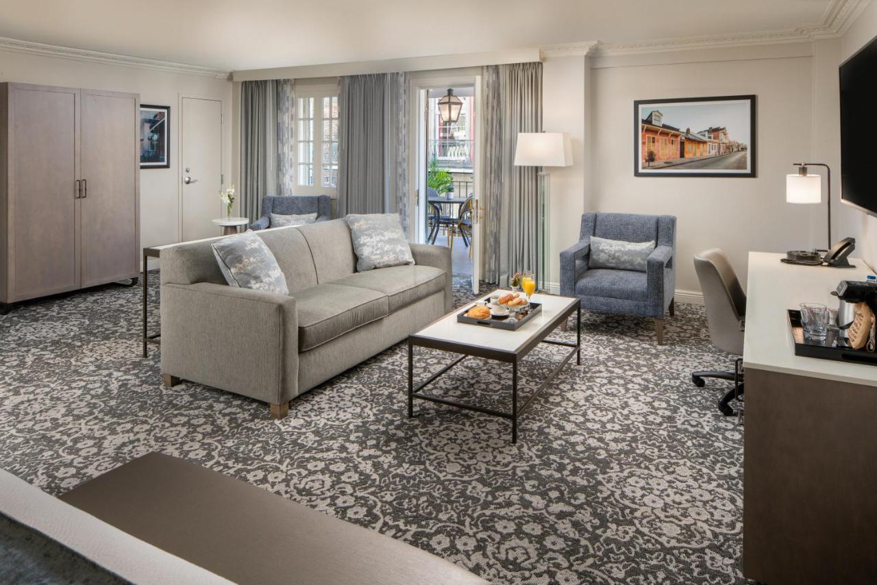 Junior Suite met 1 Kingsize Bed en Balkon - Uitzicht op Bourbon Street