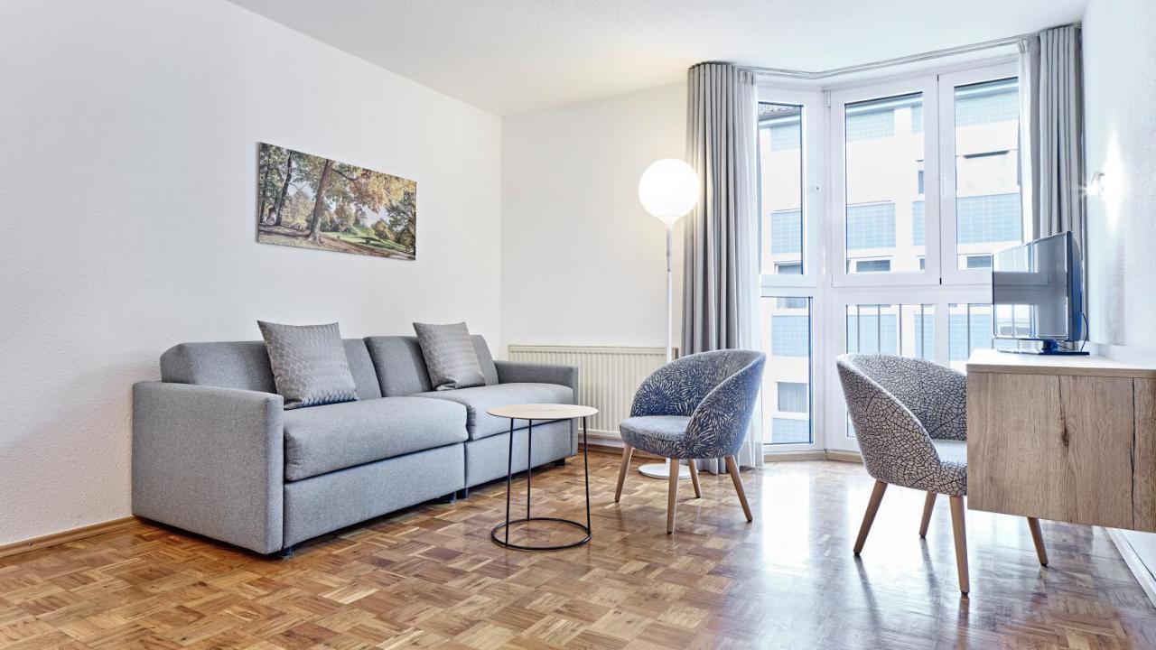 One-Bedroom Apartment,1239295273:JPEG