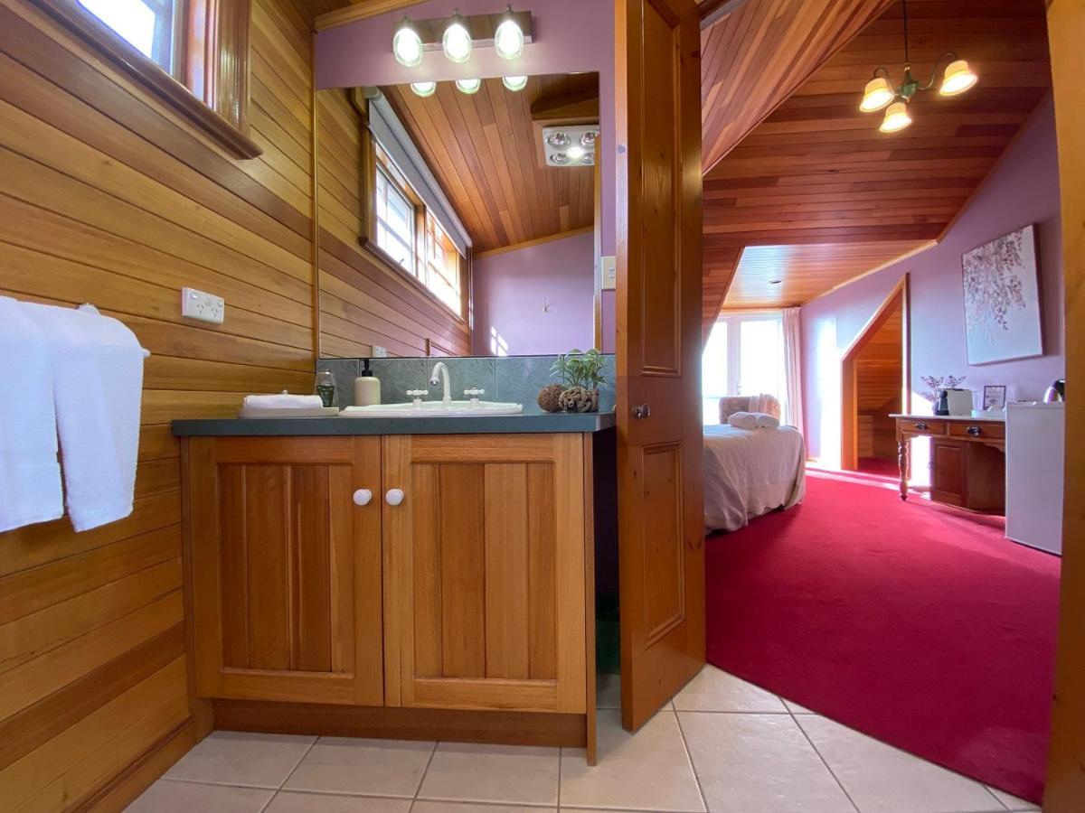 Beach View Queen Suite Up Stairs with Balcony
