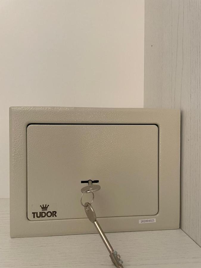 Double Room Terrace,1377681479:JPEG