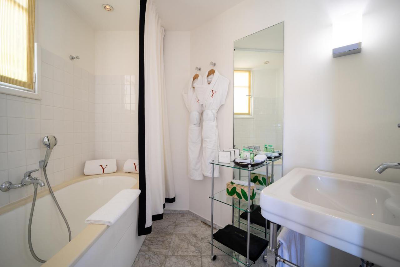 Standard Double or Twin Room,1246829527:JPEG