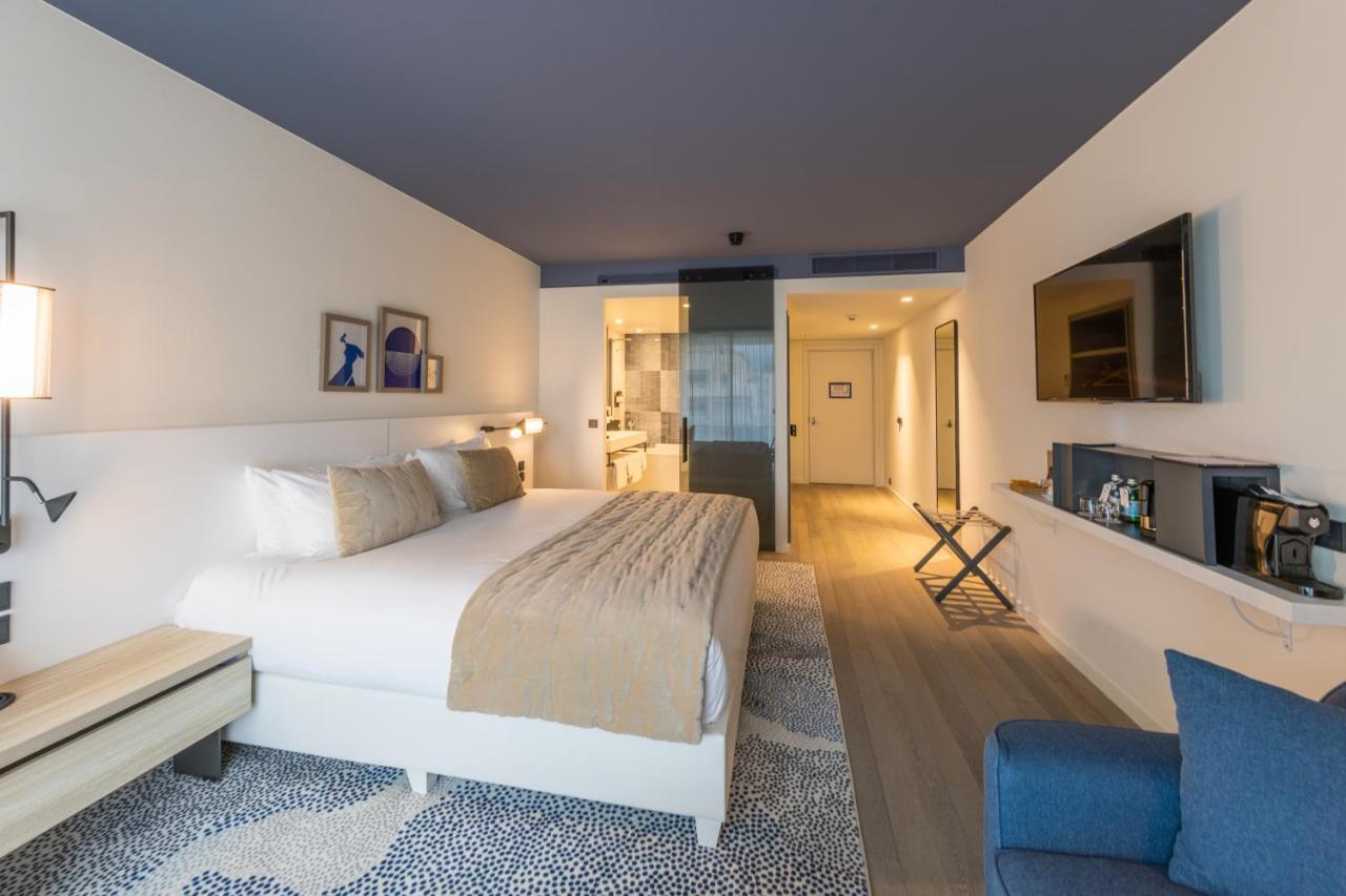 Premium Zimmer mit Kingsize-Bett und Schlafsofa