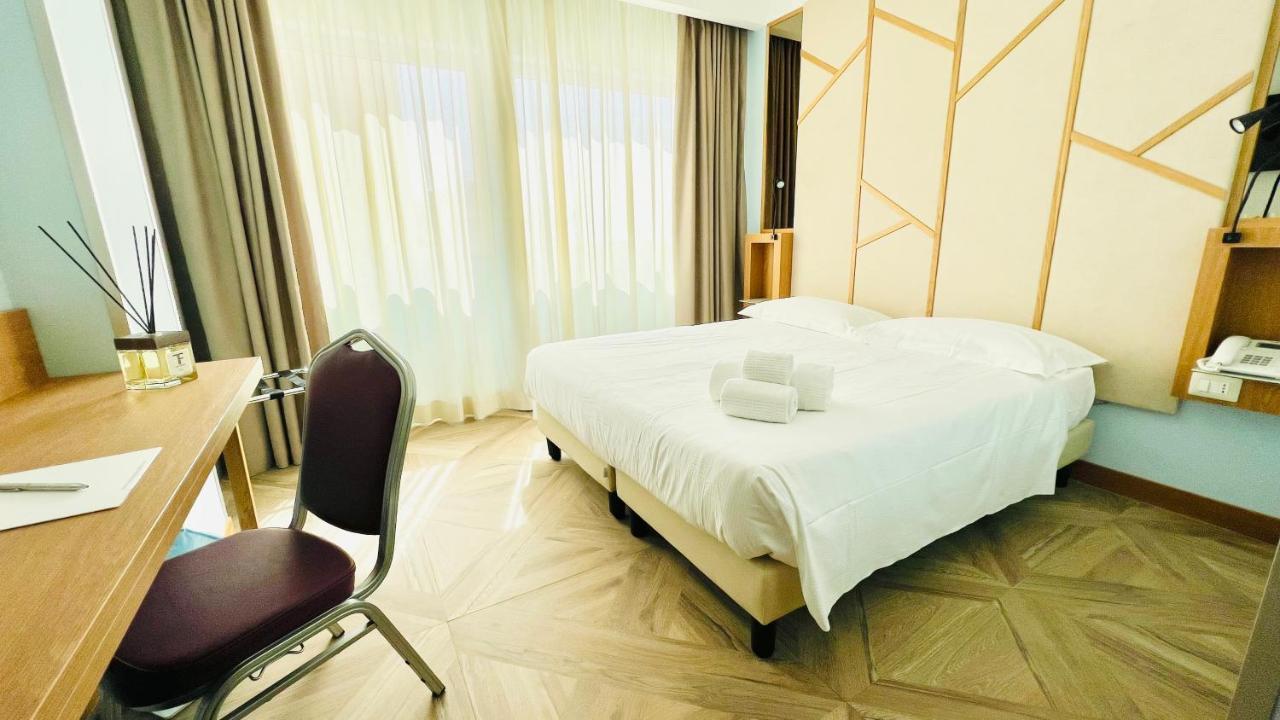 Superior Double Room,1249687702:JPEG