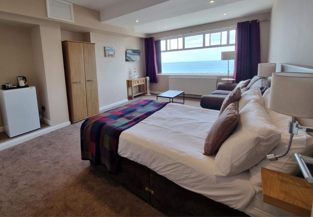 Family Room Sea View