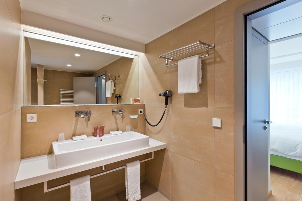 Suite Wellness & Fitness Access
