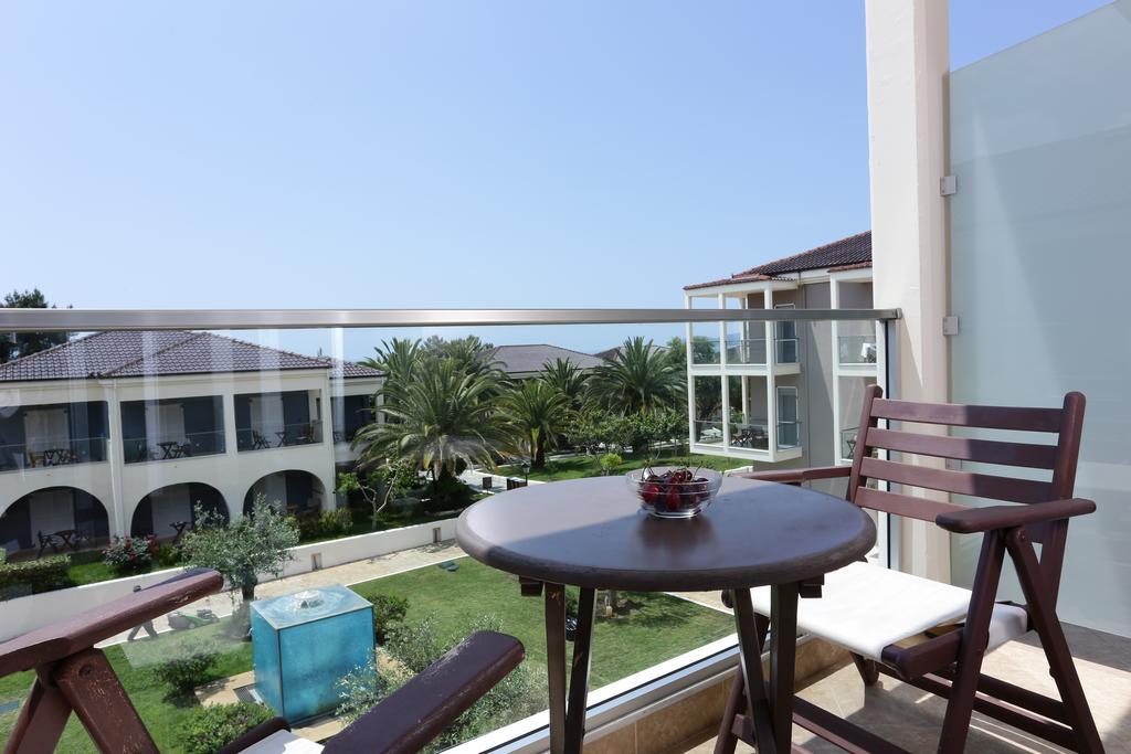 Junior Suite Split-Level