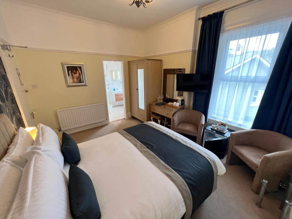 Double Room First Floor